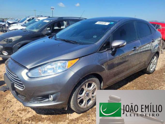 FORD FIESTA SEDAN 14/14